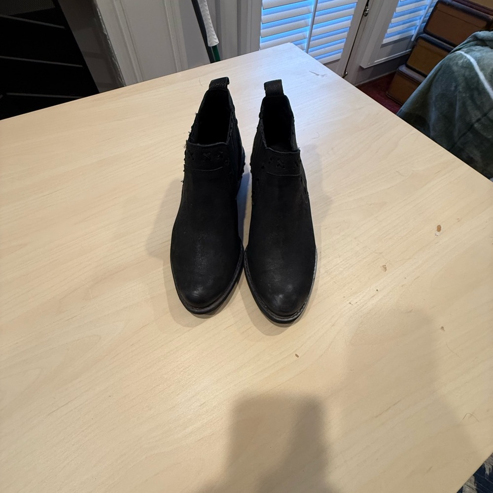 Women’s Black Leather Boots
